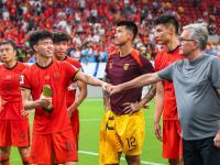 开云体育官方网站-中国足球国家队备战世预赛，里皮已确定最新集训名单的简单介绍