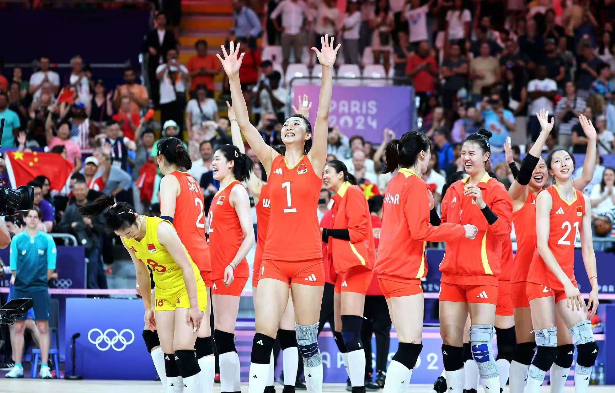 泰国女排以三比零完胜对手