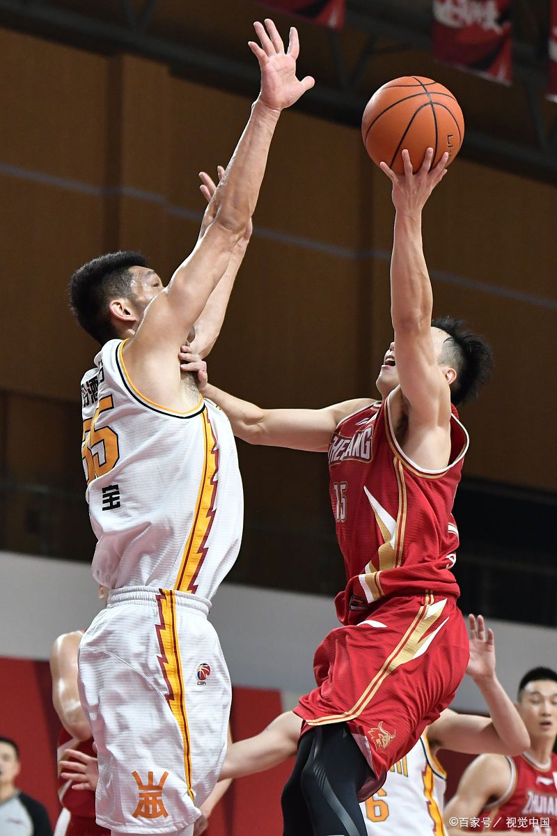 福建男篮登顶CBA联赛夺冠