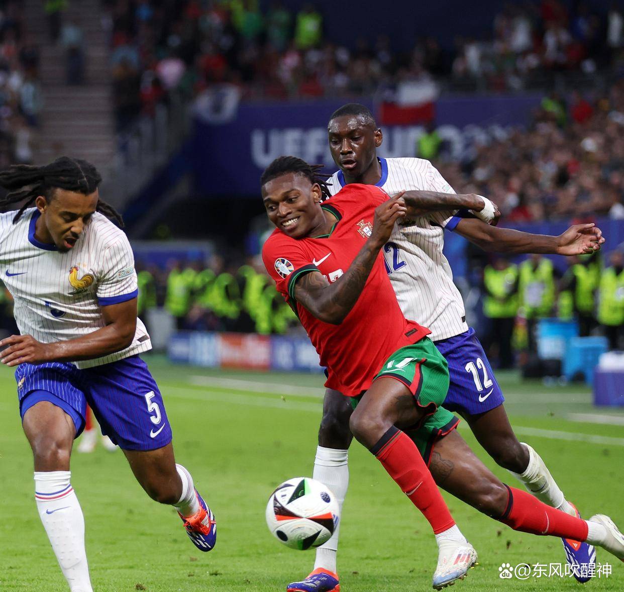 意大利险胜西班牙，小组赛前景一片光明