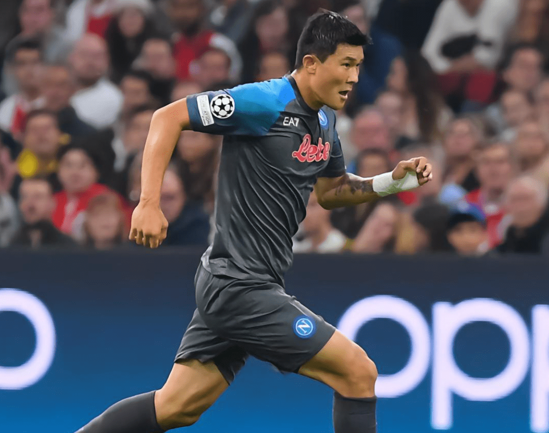 防线稳固阿贾克斯保持不败的简单介绍 防线稳固阿贾克斯保持不败的简单介绍