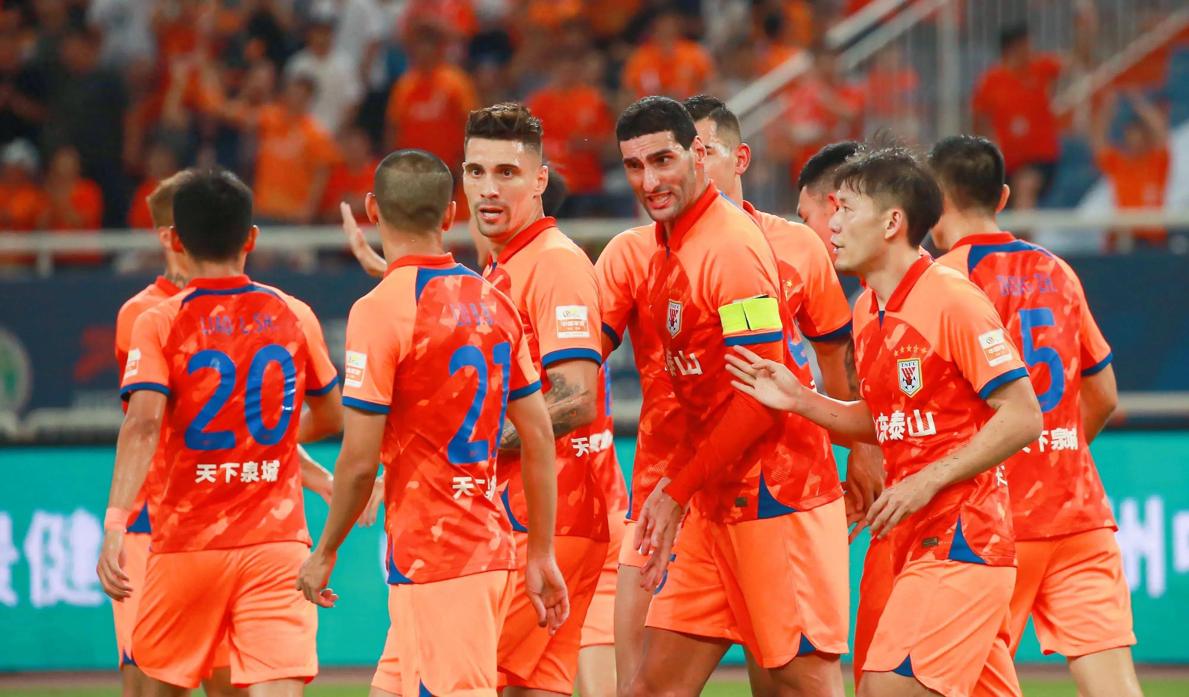 包含激战告急！豪强球队争夺亚冠资格最后冲刺的词条