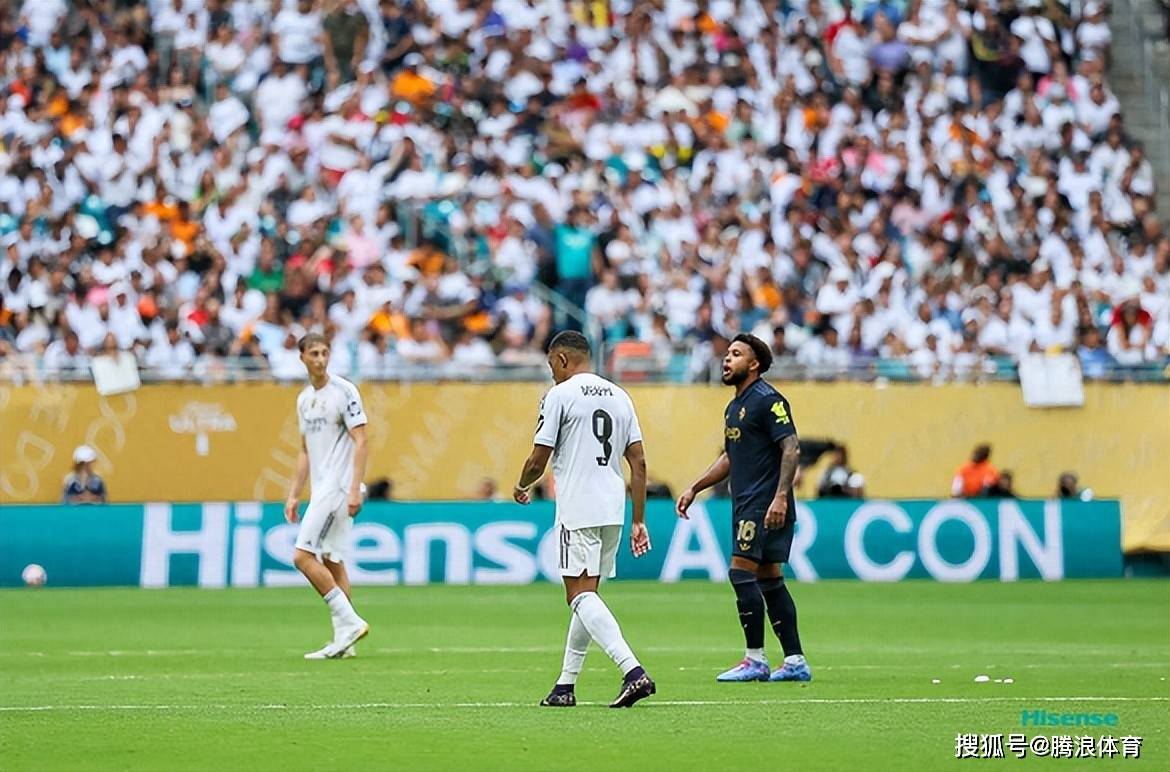 尤文图斯获胜晋级，稳坐宝座