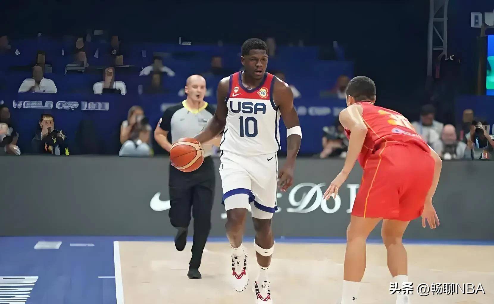 德国男篮鏖战美国男篮,锡安送出助攻 德国男篮鏖战美国男篮,锡安送出助攻