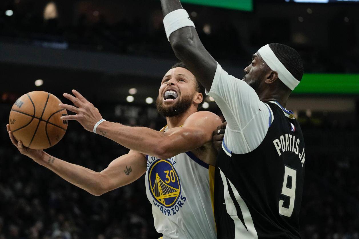 包含雄鹿轻取黄蜂继续保持不败的词条 包含雄鹿轻取黄蜂继续保持不败的词条