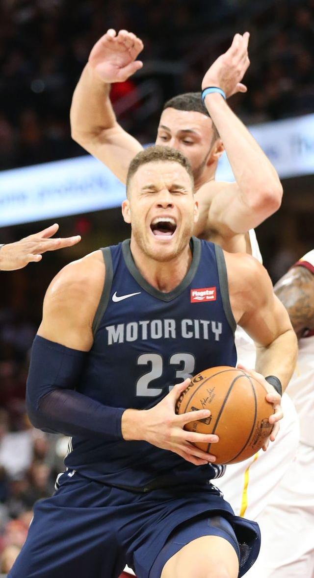 火箭客场逆转活塞,保持不败 火箭客场逆转活塞,保持不败