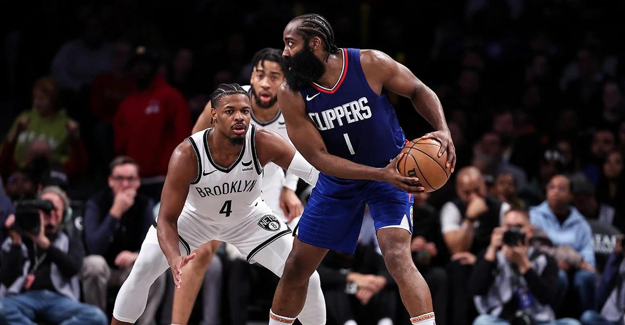 关于快船惜败猛龙，遭遇三连败的信息