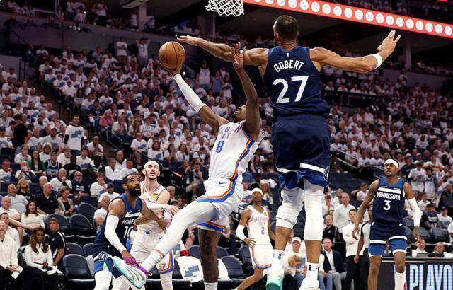 森林狼惜败太阳,遭受逆转 森林狼惜败太阳,遭受逆转