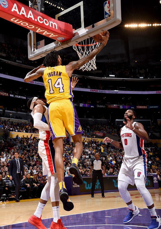 瑞典队碾压法国队，波尔点燃赛场